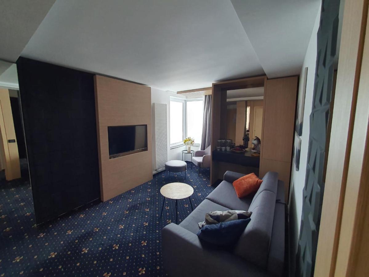 Aqvatonic Hotel - Steaua De Mare เอโฟริเอนอร์ด ภายนอก รูปภาพ
